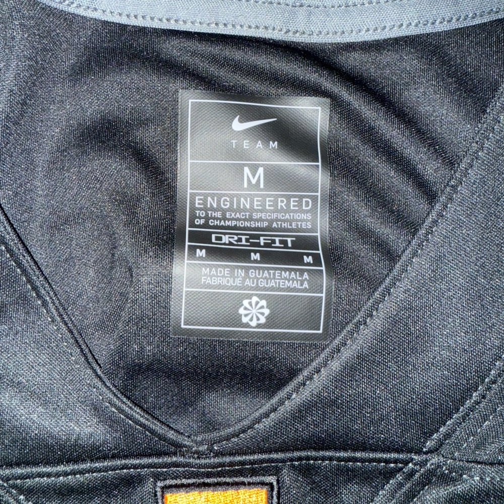 Nike mens Tennessee Volunteers Blackout Football Jersey, M - Picture 3 of 3